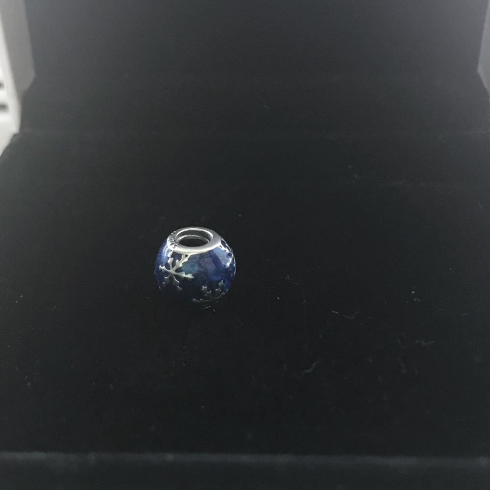 Authentic Pandora Snowflake Charm